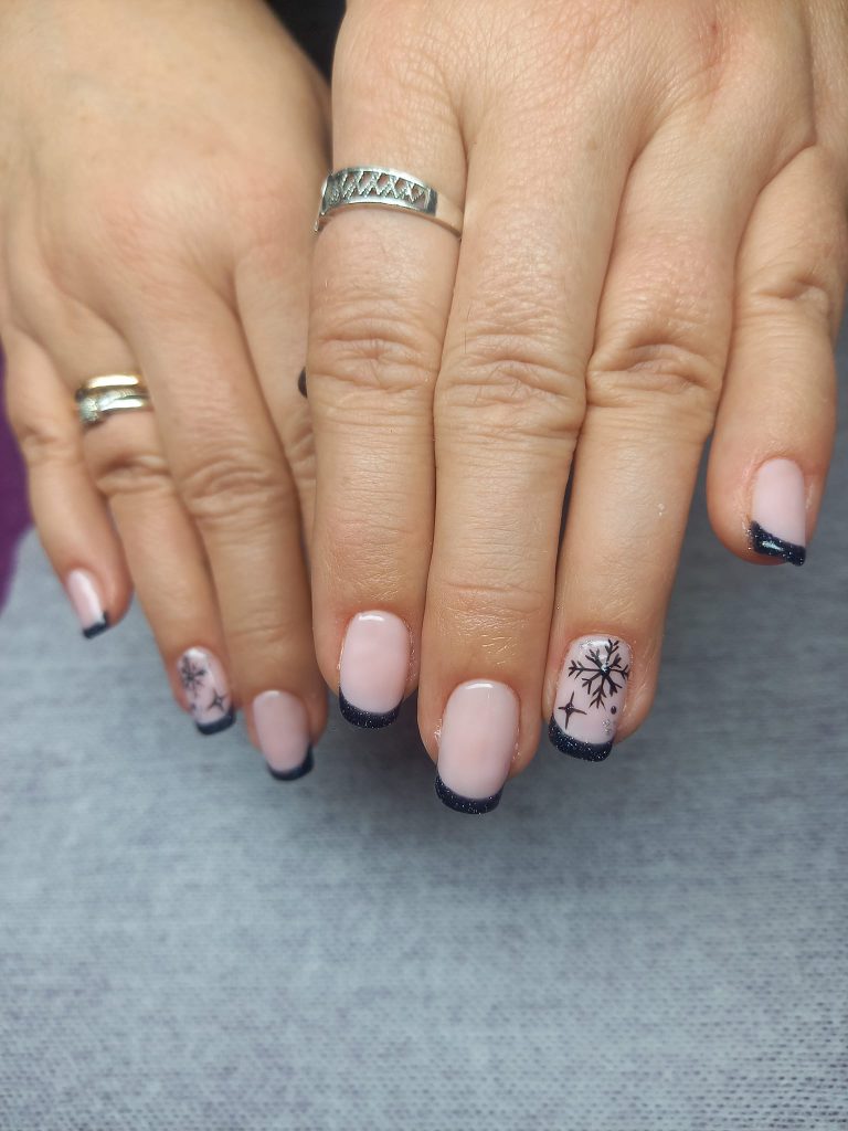 manicure 17